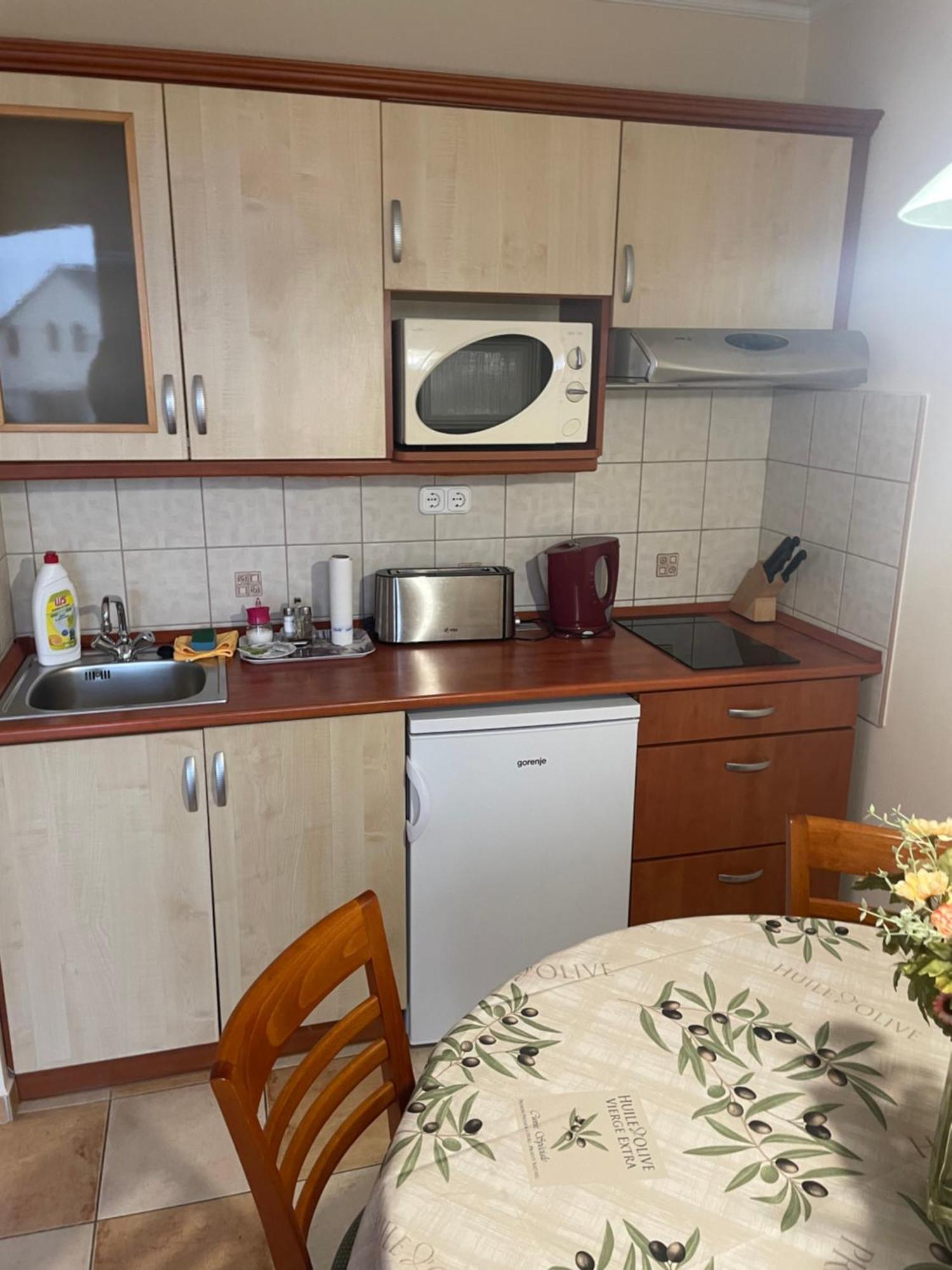 Garda Wellness Apartmanhaz Hévíz Værelse billede