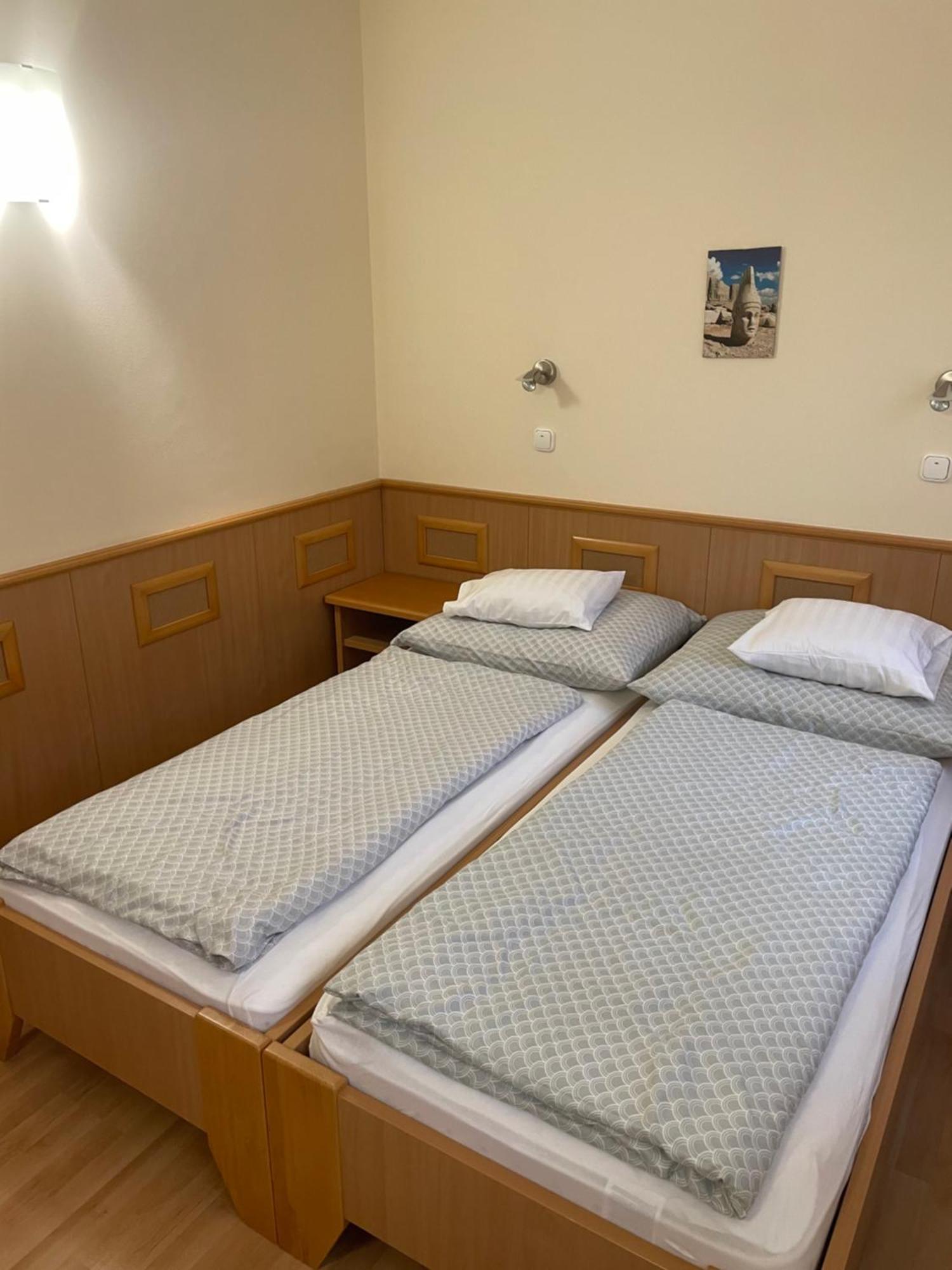Garda Wellness Apartmanhaz Hévíz Værelse billede